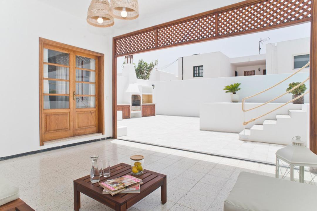 Villa Pilar Puerto del Carmen  Extérieur photo