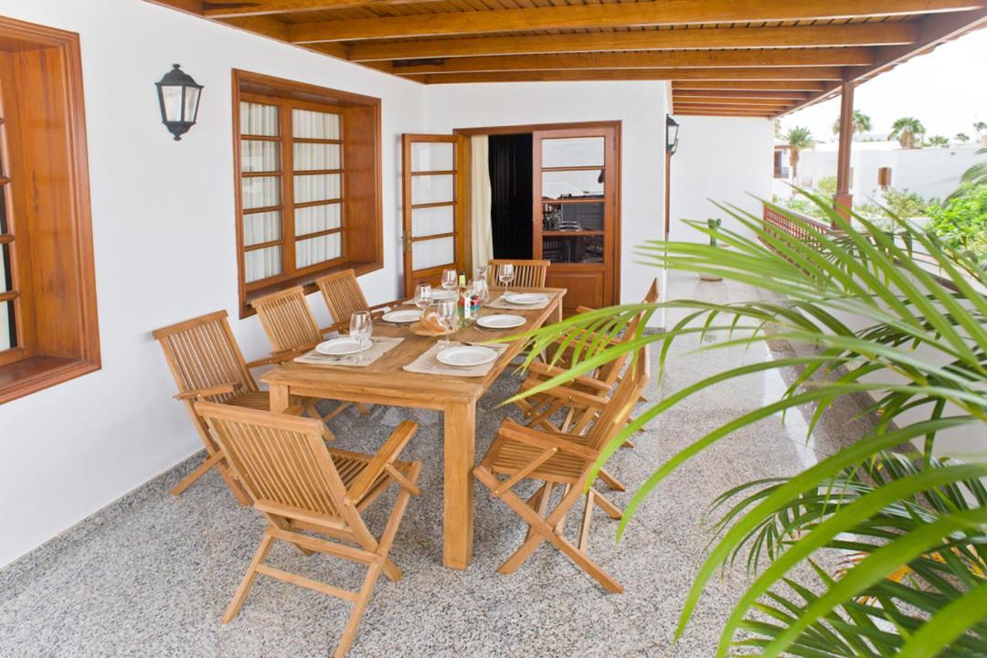 Villa Pilar Puerto del Carmen  Extérieur photo